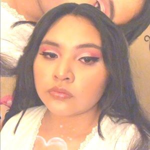 Meet your Posher, Melisa